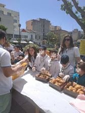 Σήμερα που μπορώ, σε βοηθάω εγώ