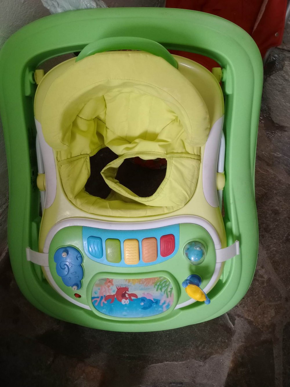 Χαρίστηκαν από την Κουζίνα Αλληλεγγύης Βόλου