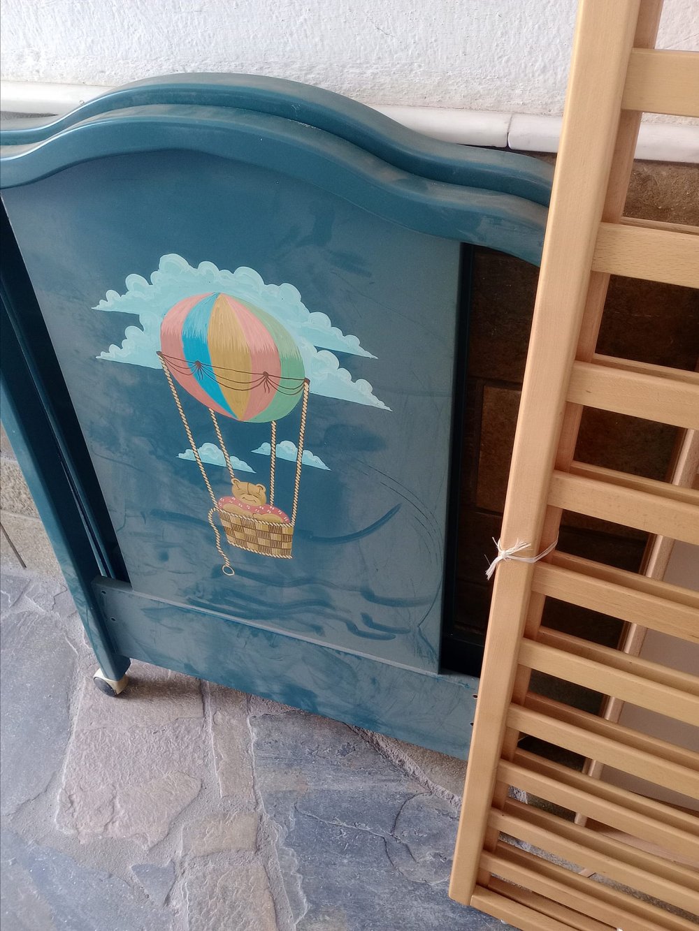 Χαρίστηκαν από την Κουζίνα Αλληλεγγύης Βόλου 