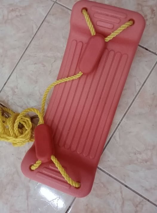 Χαρίστηκαν από την Κουζίνα Αλληλεγγύης Βόλου 
