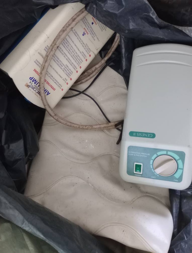 Χαρίστηκαν από την Κουζίνα Αλληλεγγύης Βόλου 