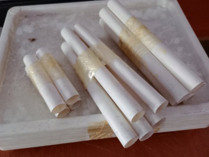 Χαρίστηκαν από την Κουζίνα Αλληλεγγύης Βόλου 