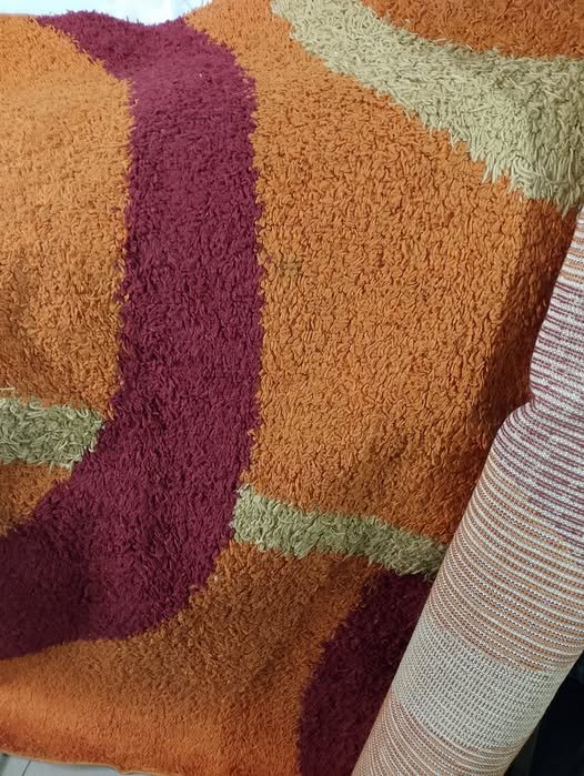 Χαρίστηκαν από την Κουζίνα Αλληλεγγύης Βόλου 