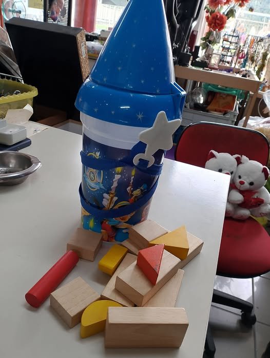 Χαρίστηκαν από την Κουζίνα Αλληλεγγύης Βόλου 