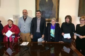 7.000 € σε πέντε Ιδρύματα του Βόλου