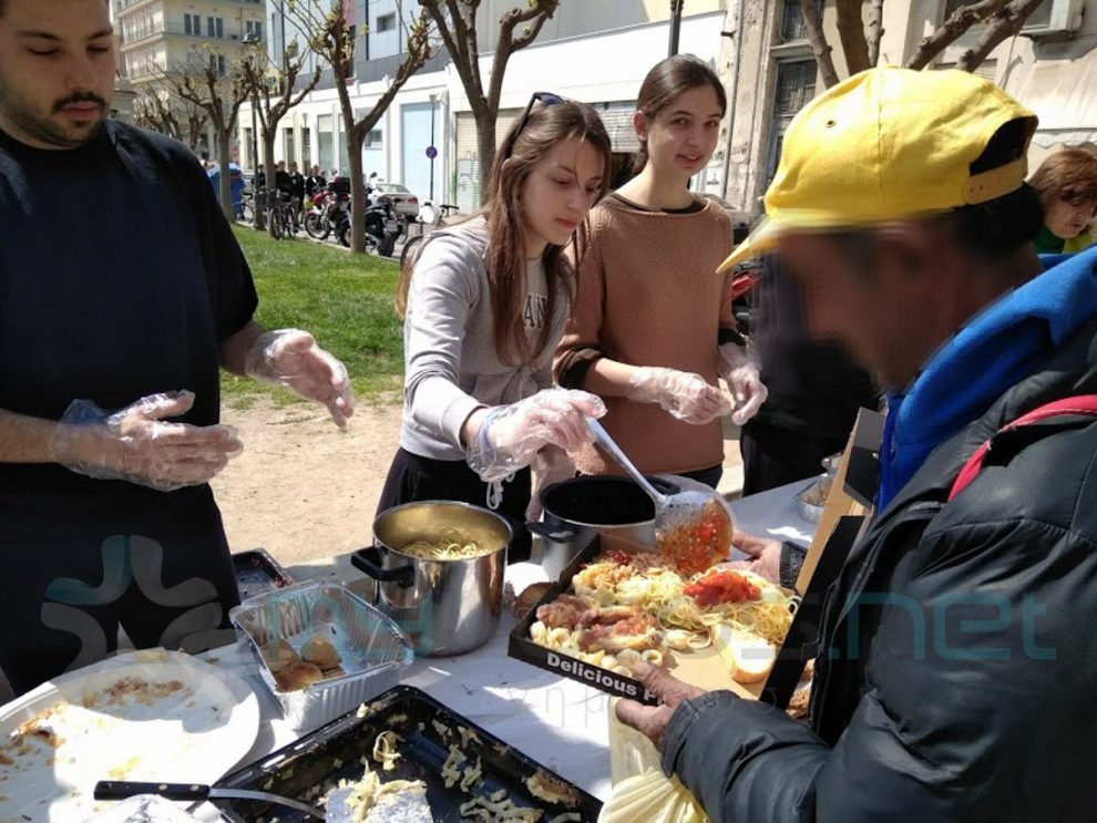 ΕΥΧΑΡΙΣΤΟΥΜΕ ΤΟΥΣ ΦΟΙΤΗΤΕΣ ΤΟΥΣ ΣΥΜΠΟΛΙΤΕΣ ΜΑΣ